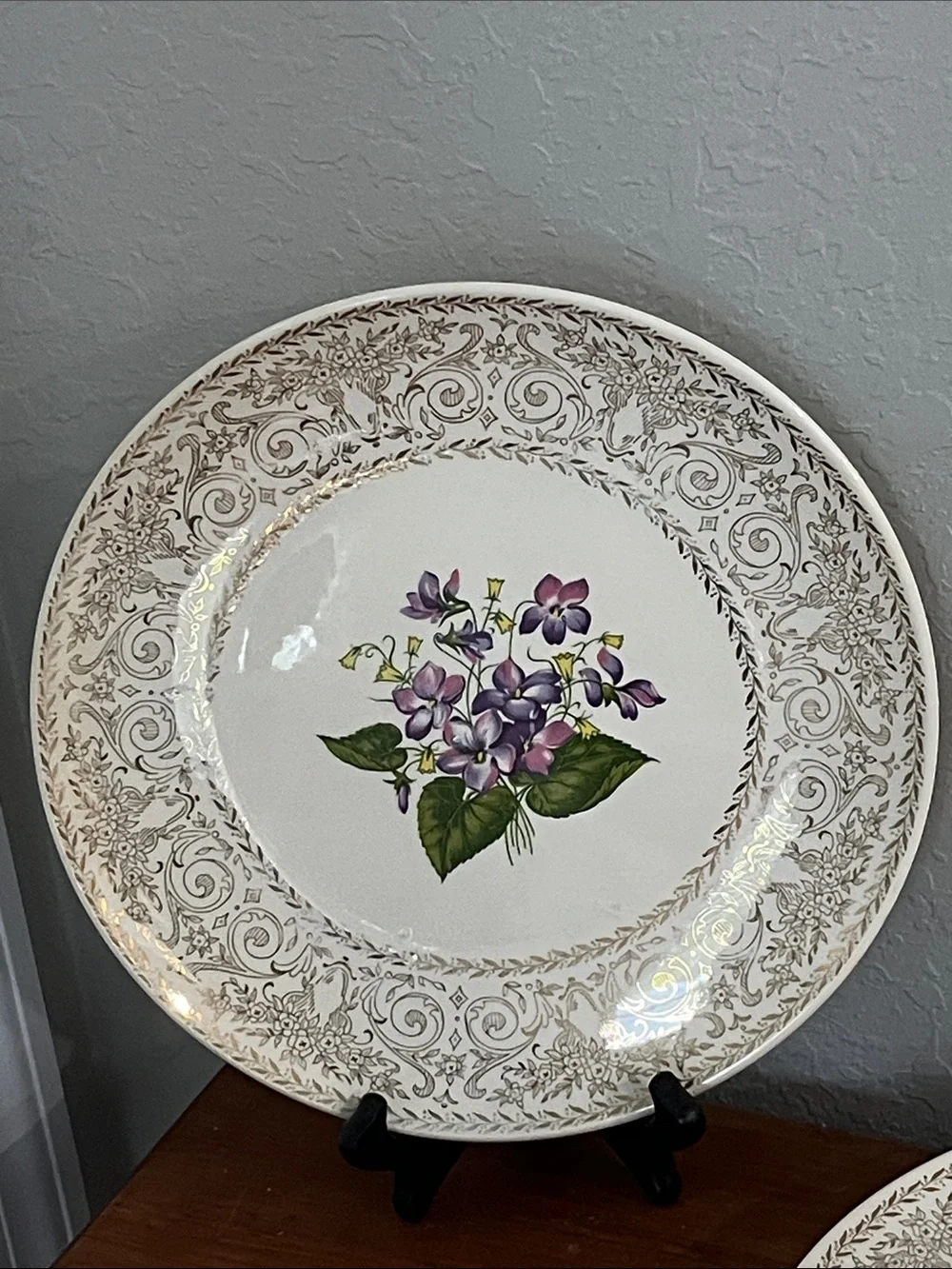 Cunningham & Pickett Inc 22k Spring violet USA VTG Dinner Plates 10.25 Set of 4